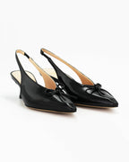 Shop Women's slingback with bow in calf leather nero (MP1135) or browse our range of men's Italian clothing and shoes in leather in-store at Aliverti Cape Town, or shop online. We deliver in South Africa & offer multiple payment plans as well as accept multiple safe & secure payment methods.