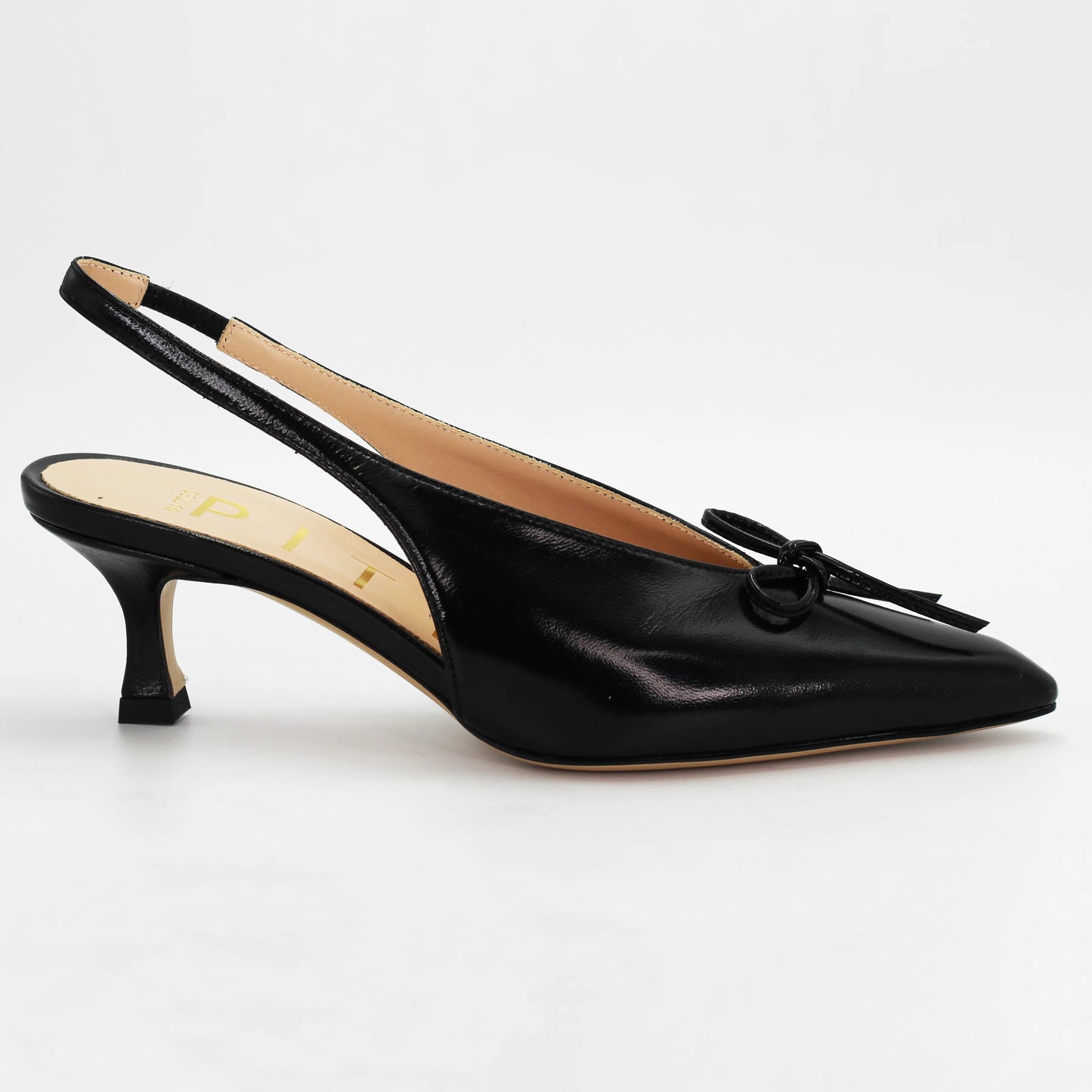 Shop Women's slingback with bow in calf leather nero (MP1135) or browse our range of men's Italian clothing and shoes in leather in-store at Aliverti Cape Town, or shop online. We deliver in South Africa & offer multiple payment plans as well as accept multiple safe & secure payment methods.
