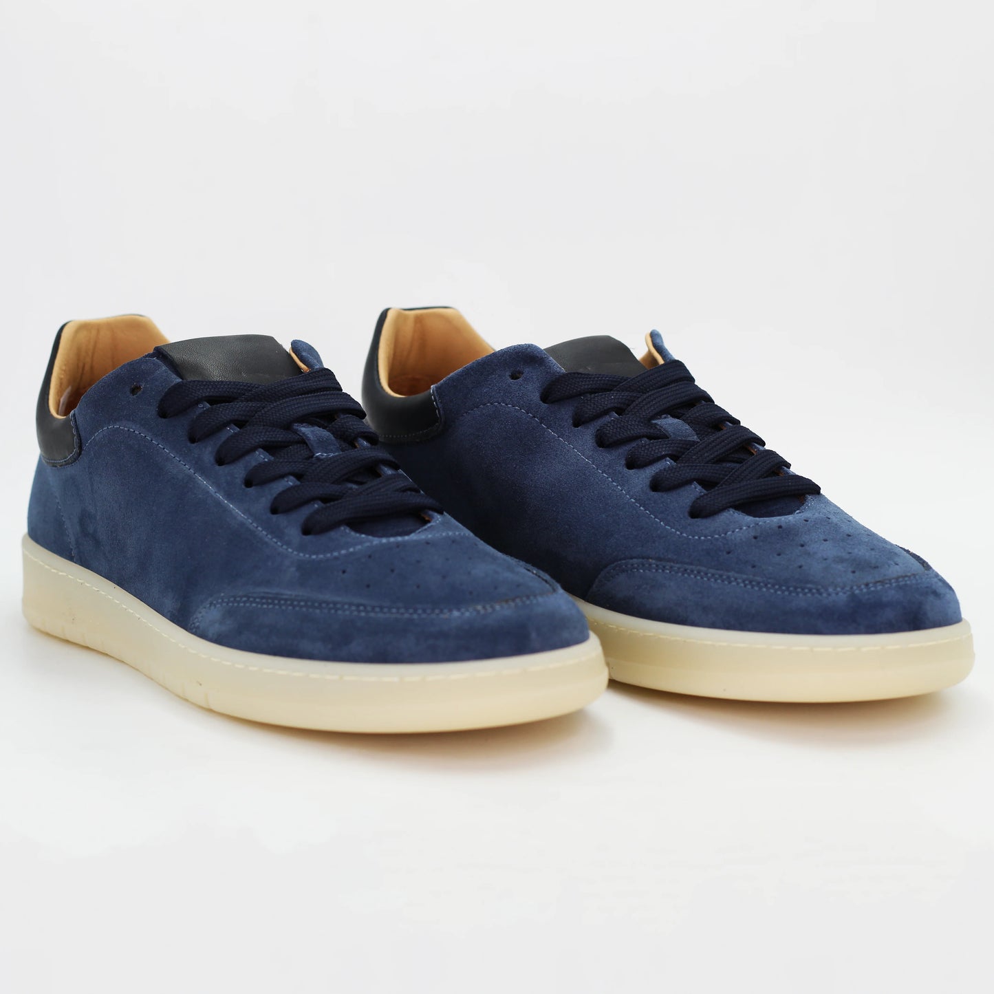 Shop Men's sneaker in calf leather suede oltremare (CORFABIOOLTRE) or browse our range of men's Italian clothing and shoes in leather in-store at Aliverti Cape Town, or shop online. We deliver in South Africa & offer multiple payment plans as well as accept multiple safe & secure payment methods.