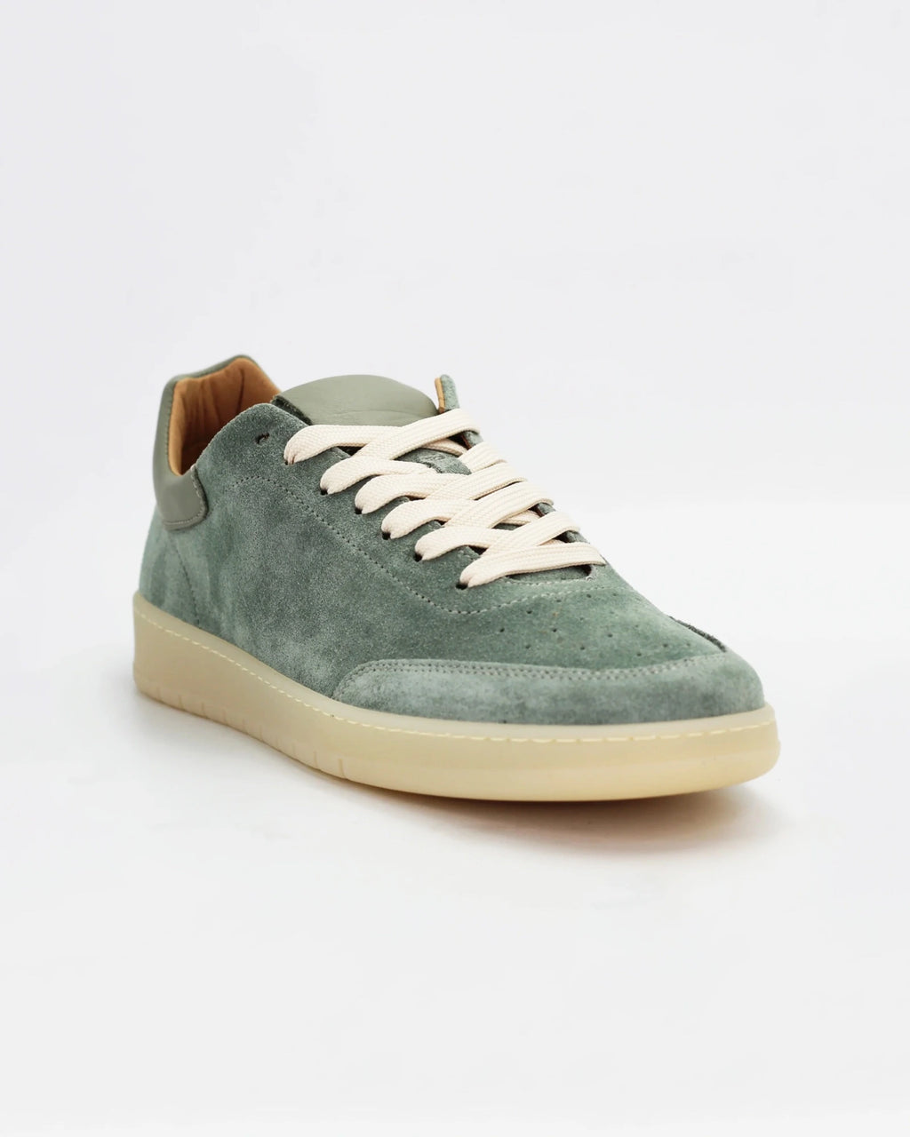 Shop Men's sneaker in calf leather menta (CORFABIOMEN) or browse our range of men's Italian clothing and shoes in leather in-store at Aliverti Cape Town, or shop online. We deliver in South Africa & offer multiple payment plans as well as accept multiple safe & secure payment methods.
