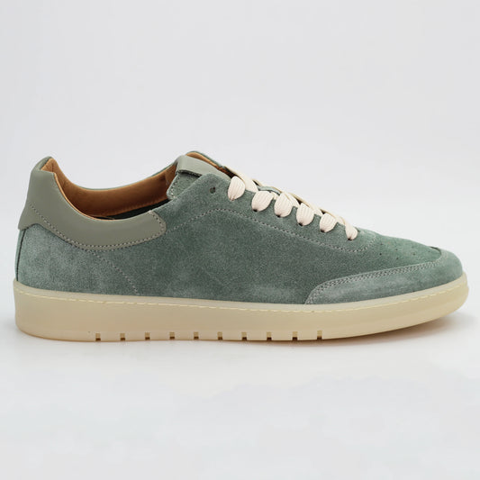 Shop Men's sneaker in calf leather menta (CORFABIOMEN) or browse our range of men's Italian clothing and shoes in leather in-store at Aliverti Cape Town, or shop online. We deliver in South Africa & offer multiple payment plans as well as accept multiple safe & secure payment methods.