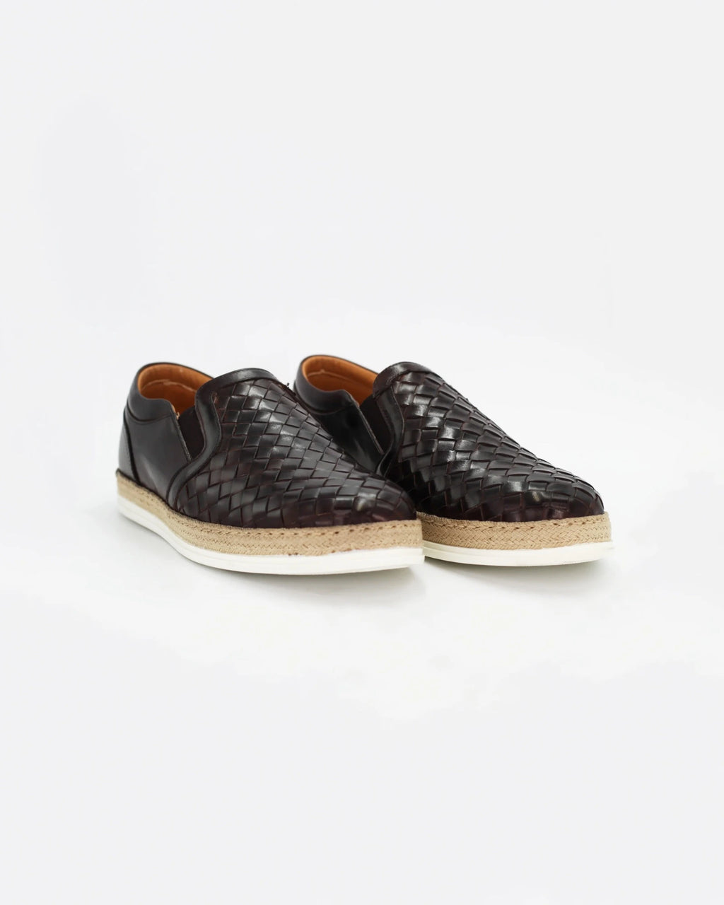 Shop Men's woven loafer in calf leather testa di moro (GRU3200) or browse our range of men's Italian clothing and shoes in leather in-store at Aliverti Cape Town, or shop online. We deliver in South Africa & offer multiple payment plans as well as accept multiple safe & secure payment methods.