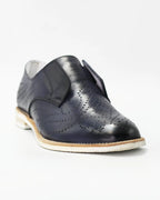 Shop Women's laceless derby in calf leather blue (BRD9432) or browse our range of men's Italian clothing and shoes in leather in-store at Aliverti Cape Town, or shop online. We deliver in South Africa & offer multiple payment plans as well as accept multiple safe & secure payment methods.