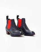 Shop Women's chelsea boot in calf leather marine blue (JPD33547/2) or browse our range of men's Italian clothing and shoes in leather in-store at Aliverti Cape Town, or shop online. We deliver in South Africa & offer multiple payment plans as well as accept multiple safe & secure payment methods.