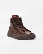 Shop Men's high top sneaker in calf leather cuoio dark brown (CAIRO) or browse our range of men's Italian clothing and shoes in leather in-store at Aliverti Cape Town, or shop online. We deliver in South Africa & offer multiple payment plans as well as accept multiple safe & secure payment methods.
