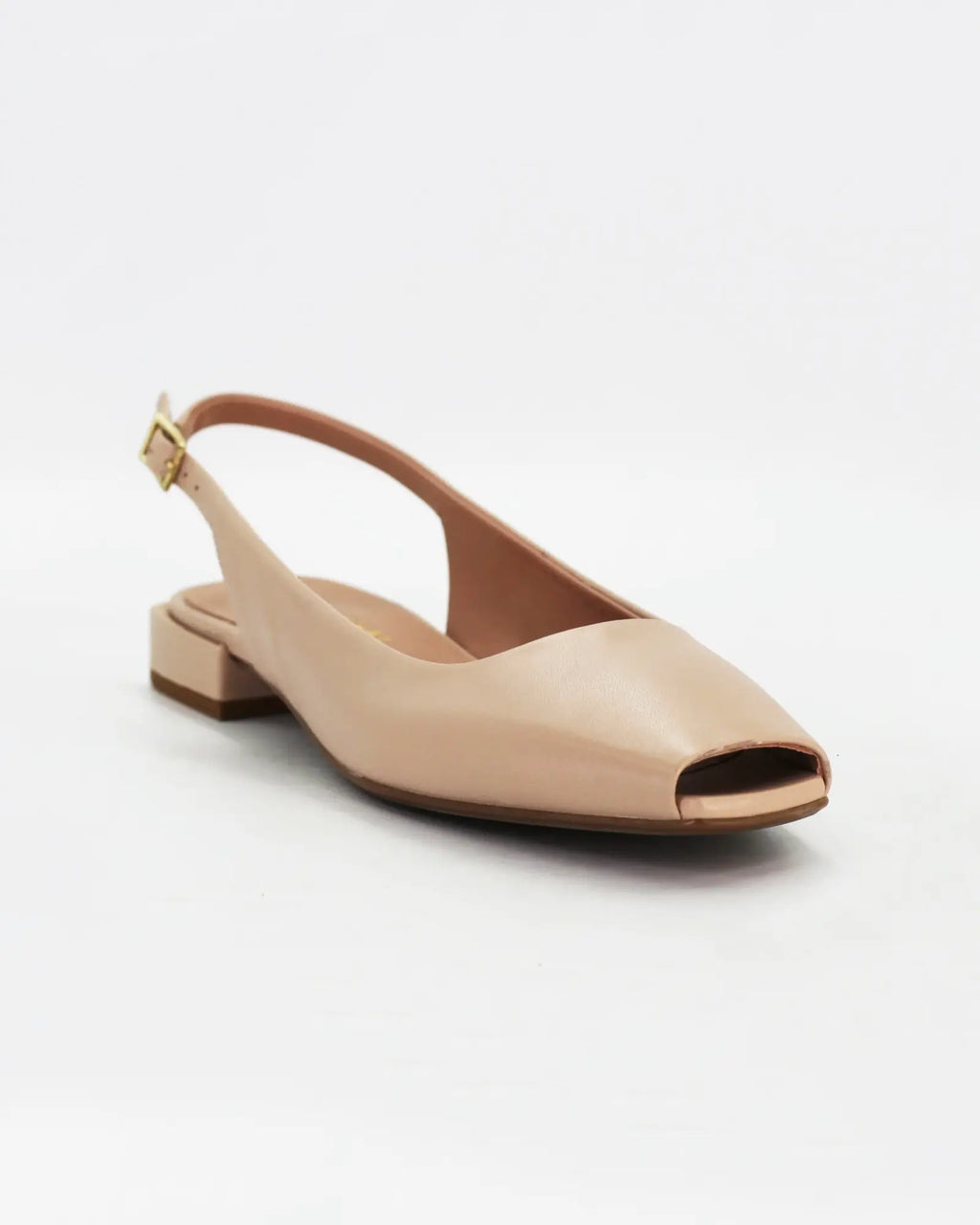 Shop women's slingback sandal in calf leather mousse neutral (Daria 64) or browse our range of men's Italian clothing and shoes in leather in-store at Aliverti Cape Town, or shop online. We deliver in South Africa & offer multiple payment plans as well as accept multiple safe & secure payment methods.