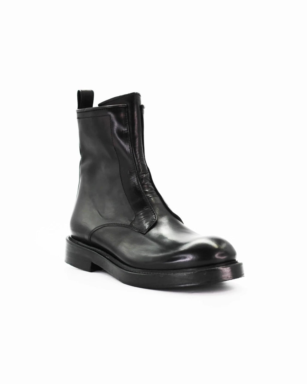 Shop women's laceless boot in calf leather nero (JP35773/23) or browse our range of men's Italian clothing and shoes in leather in-store at Aliverti Cape Town, or shop online. We deliver in South Africa & offer multiple payment plans as well as accept multiple safe & secure payment methods.