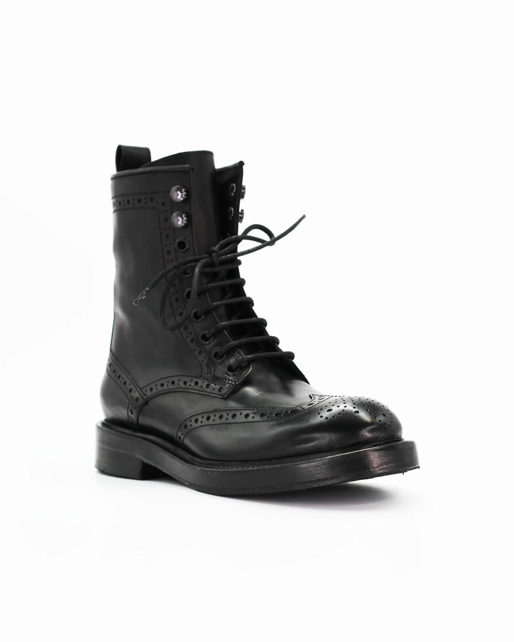 Shop women's brogue ankle boot in calf leather nero (JP35773/39) or browse our range of men's Italian clothing and shoes in leather in-store at Aliverti Cape Town, or shop online. We deliver in South Africa & offer multiple payment plans as well as accept multiple safe & secure payment methods.