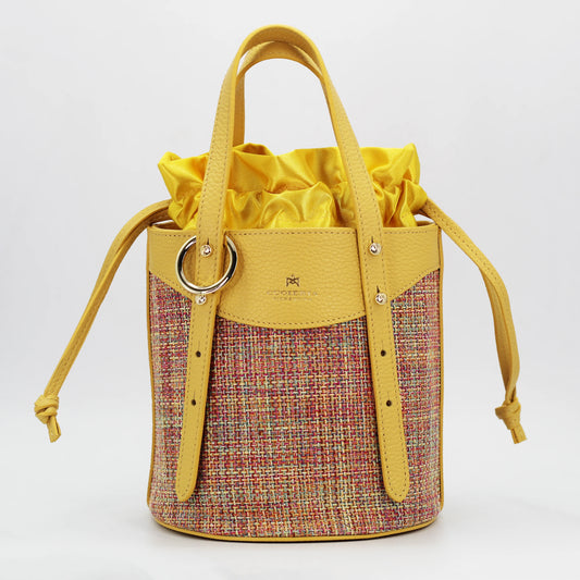 Cuoieria Fiorentina Amber Small Bucket in calf leather giallo (B000005908008) or browse our range of hand-made Italian handbags for women in-store at Aliverti Cape Town, or shop online. 

We deliver in South Africa & offer multiple payment plans as well as accept multiple safe & secure payment methods.