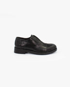 Shop Handmade Italian Leather Oxford in Nero (JPD35773/8) or browse our range of hand-made Italian shoes in leather or suede in-store at Aliverti Cape Town, or shop online. We deliver in South Africa & offer multiple payment plans as well as accept multiple safe & secure payment methods.