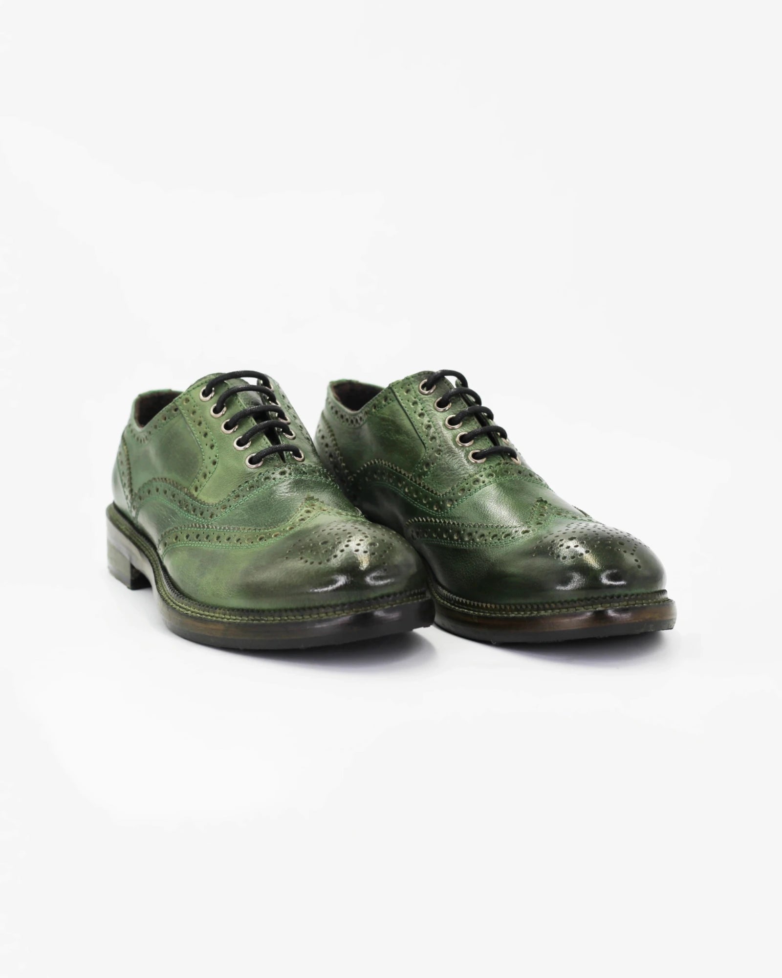 Shop Handmade Italian Leather men's derby brogue in calf leather verde (JPU37340/5) or browse our range of hand-made Italian shoes in leather or suede in-store at Aliverti Cape Town, or shop online. We deliver in South Africa & offer multiple payment plans as well as accept multiple safe & secure payment methods.