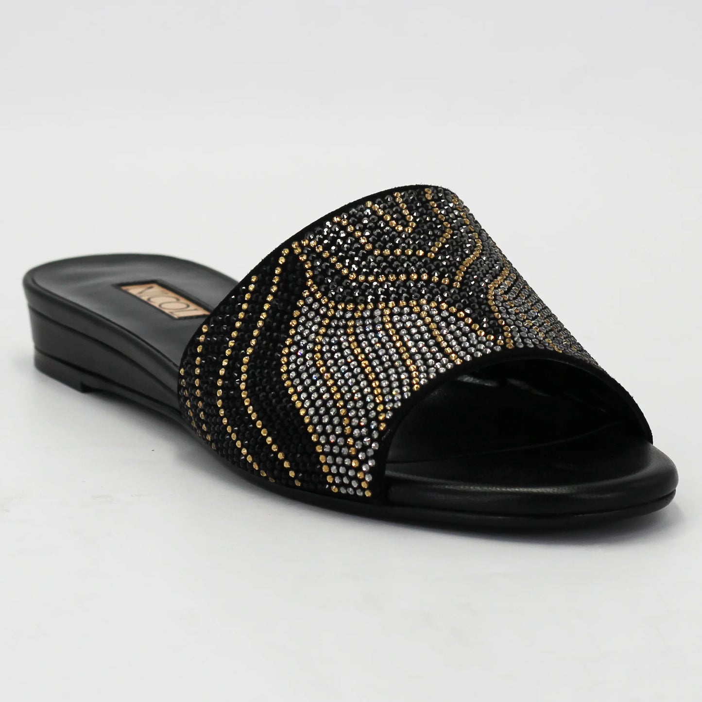 Shop Handmade Italian Leather Women's bedazzled sandal in calf leather nero (ELMARGOT) or browse our range of hand-made Italian shoes in leather or suede in-store at Aliverti Cape Town, or shop online. We deliver in South Africa & offer multiple payment plans as well as accept multiple safe & secure payment methods.