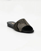 Shop Handmade Italian Leather Women's bedazzled sandal in calf leather nero (ELMARGOT) or browse our range of hand-made Italian shoes in leather or suede in-store at Aliverti Cape Town, or shop online. We deliver in South Africa & offer multiple payment plans as well as accept multiple safe & secure payment methods.