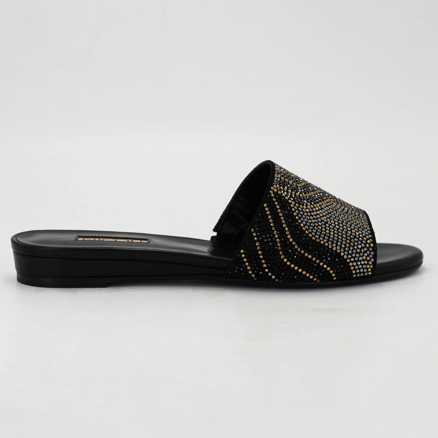 Shop Handmade Italian Leather Women's bedazzled sandal in calf leather nero (ELMARGOT) or browse our range of hand-made Italian shoes in leather or suede in-store at Aliverti Cape Town, or shop online. We deliver in South Africa & offer multiple payment plans as well as accept multiple safe & secure payment methods.