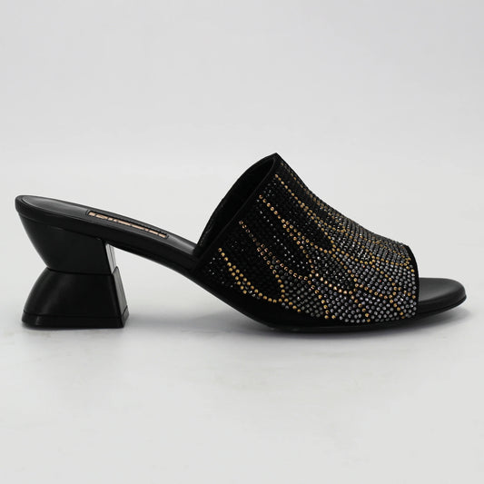 Shop Handmade Italian Leather Women's bedazzled block heel in calf leather nero (ELVALERY) or browse our range of hand-made Italian shoes in leather or suede in-store at Aliverti Cape Town, or shop online. We deliver in South Africa & offer multiple payment plans as well as accept multiple safe & secure payment methods.