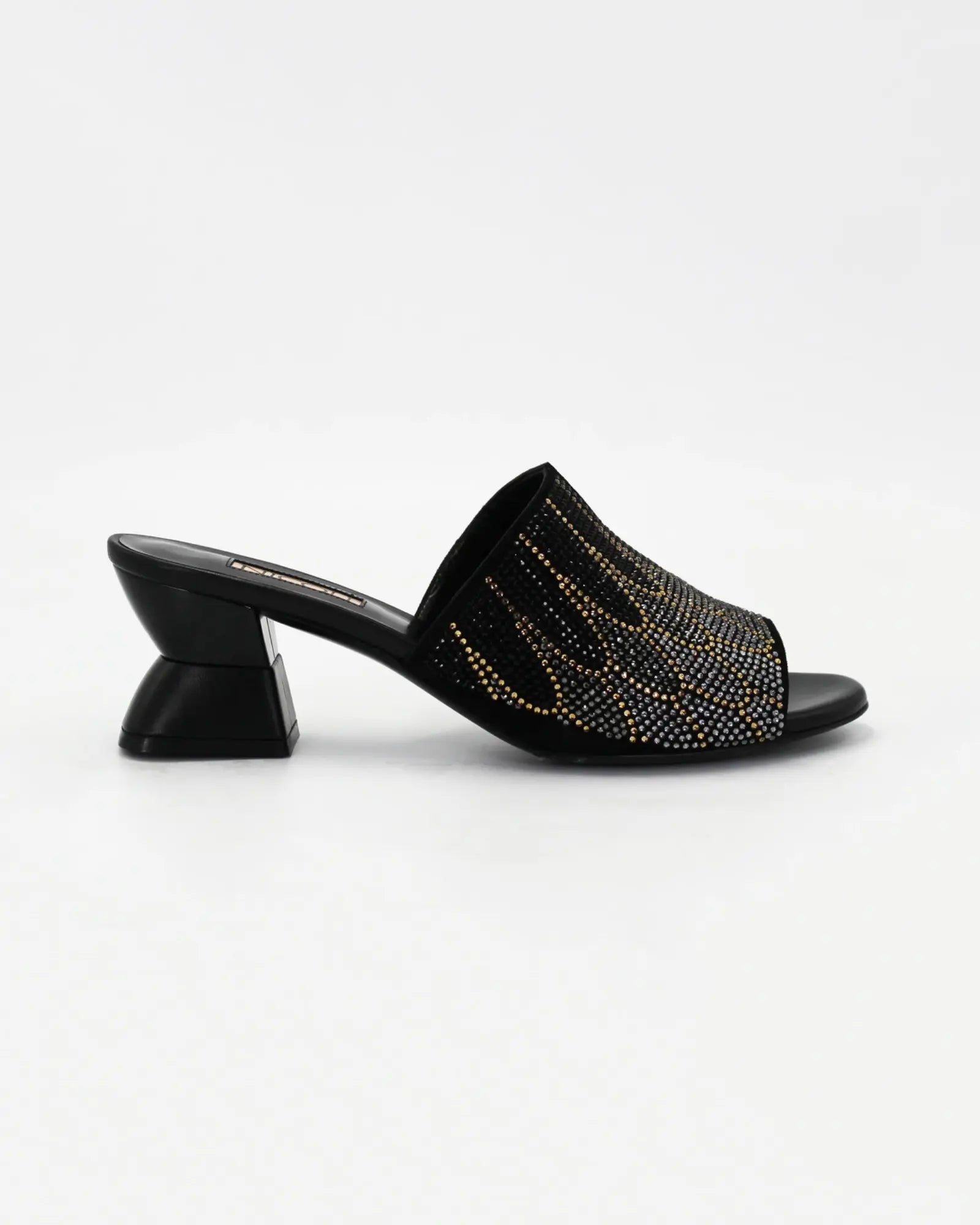 Shop Handmade Italian Leather Women's bedazzled block heel in calf leather nero (ELVALERY) or browse our range of hand-made Italian shoes in leather or suede in-store at Aliverti Cape Town, or shop online. We deliver in South Africa & offer multiple payment plans as well as accept multiple safe & secure payment methods.