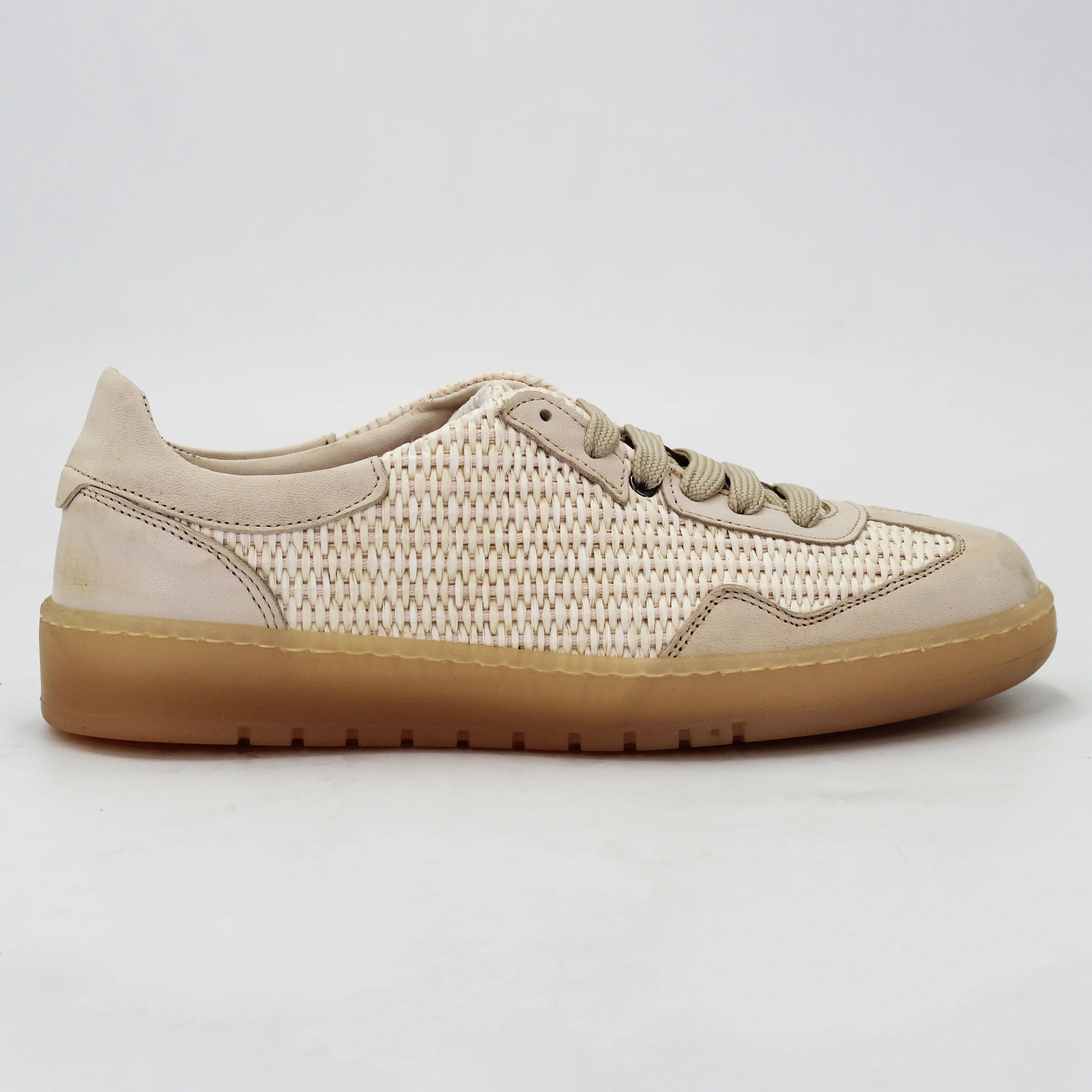 Shop Handmade Italian Leather Women's sneaker in calf leather off white (GRD804/V1) or browse our range of hand-made Italian shoes in leather or suede in-store at Aliverti Cape Town, or shop online. We deliver in South Africa & offer multiple payment plans as well as accept multiple safe & secure payment methods.