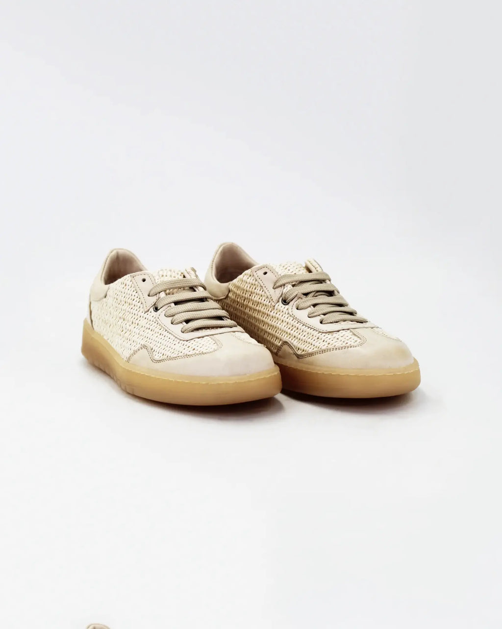 Shop Handmade Italian Leather Women's sneaker in calf leather off white (GRD804/V1) or browse our range of hand-made Italian shoes in leather or suede in-store at Aliverti Cape Town, or shop online. We deliver in South Africa & offer multiple payment plans as well as accept multiple safe & secure payment methods.
