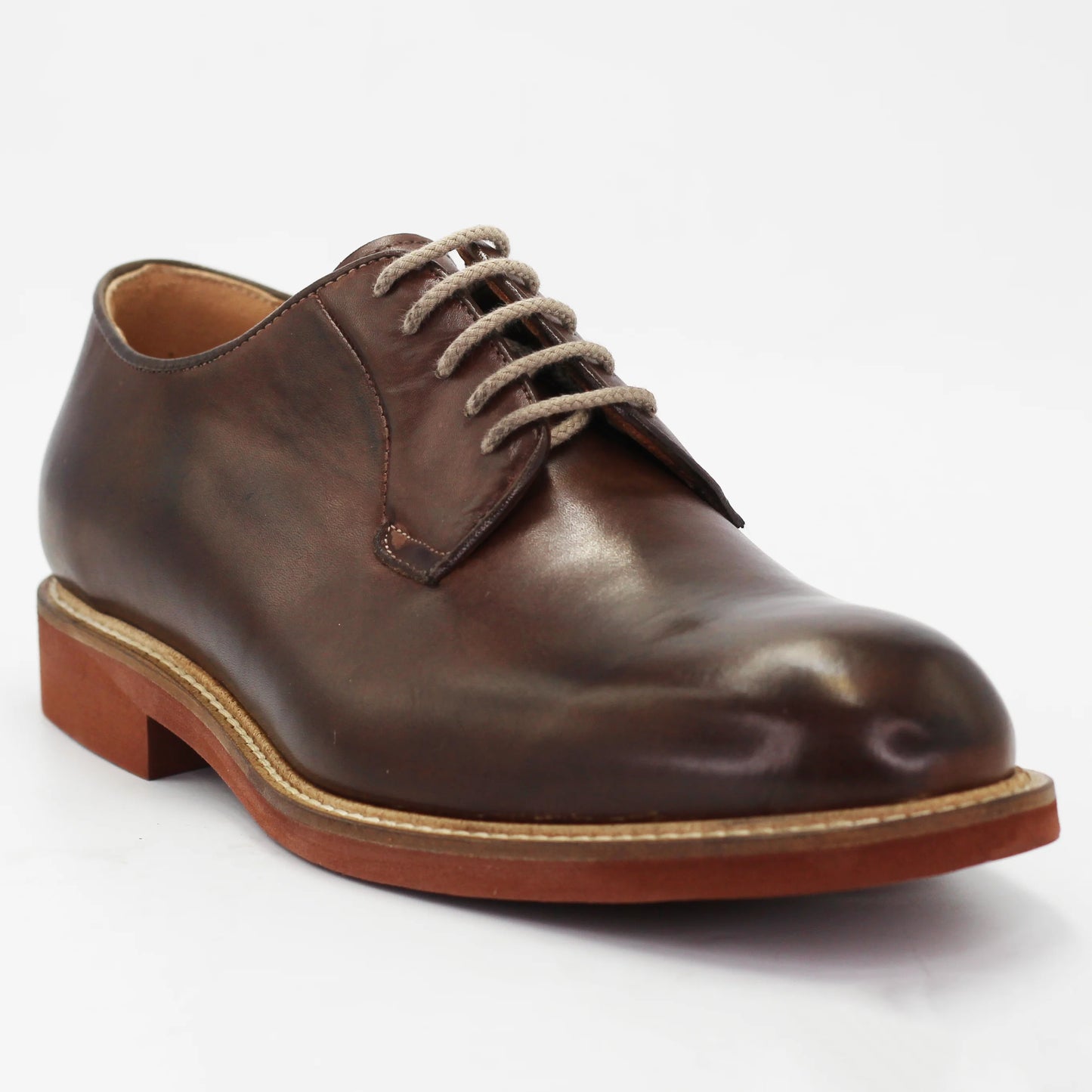 Shop Handmade Italian Leather men's derby in calf leather testa di moro (GRU1019) or browse our range of hand-made Italian shoes in leather or suede in-store at Aliverti Cape Town, or shop online. We deliver in South Africa & offer multiple payment plans as well as accept multiple safe & secure payment methods.