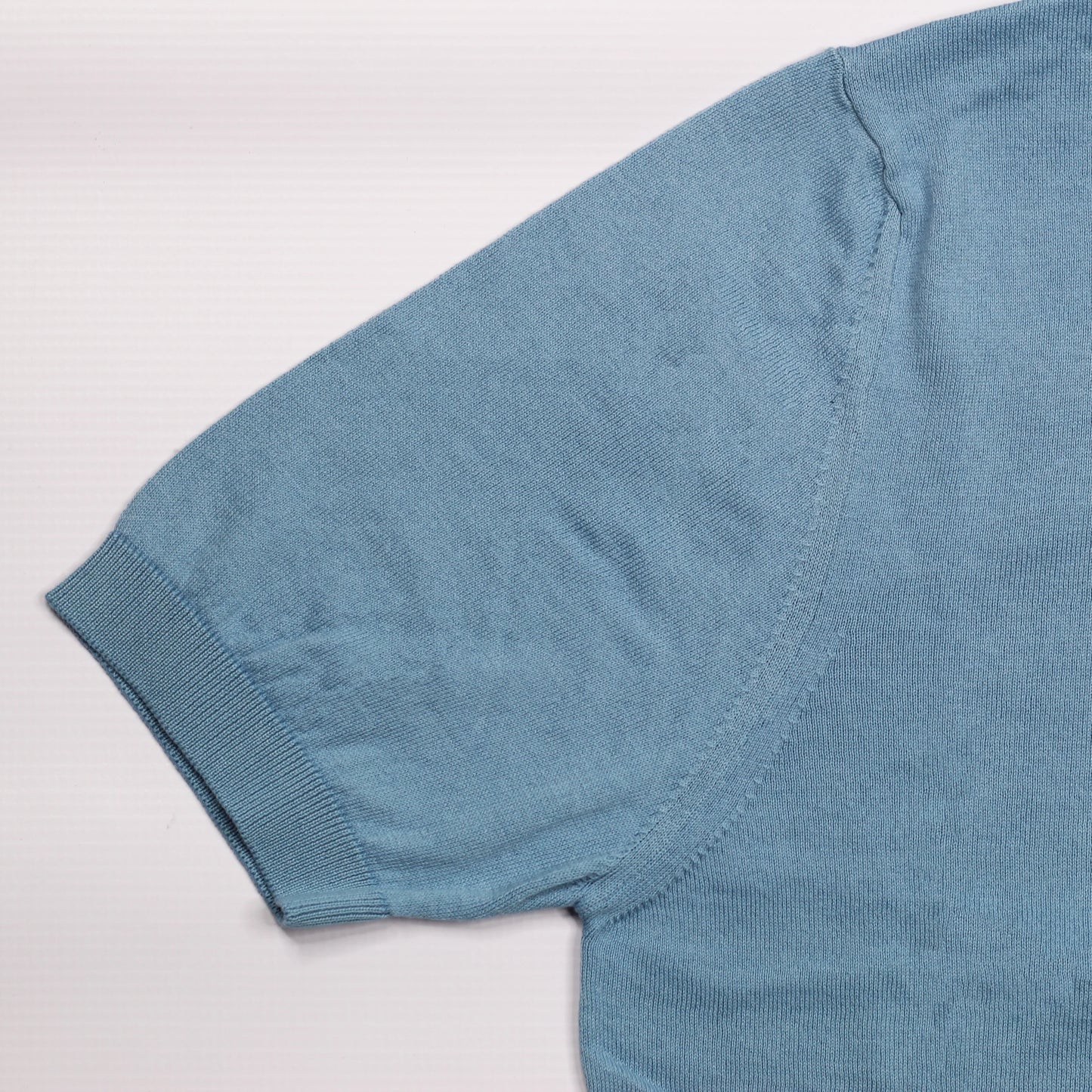 Shop Vela Men's Maglia Girocollo Crewneck in Light Blue (30352140) or browse our range of men's Italian clothing and shoes in leather in-store at Aliverti Cape Town, or shop online. We deliver in South Africa & offer multiple payment plans as well as accept multiple safe & secure payment methods.