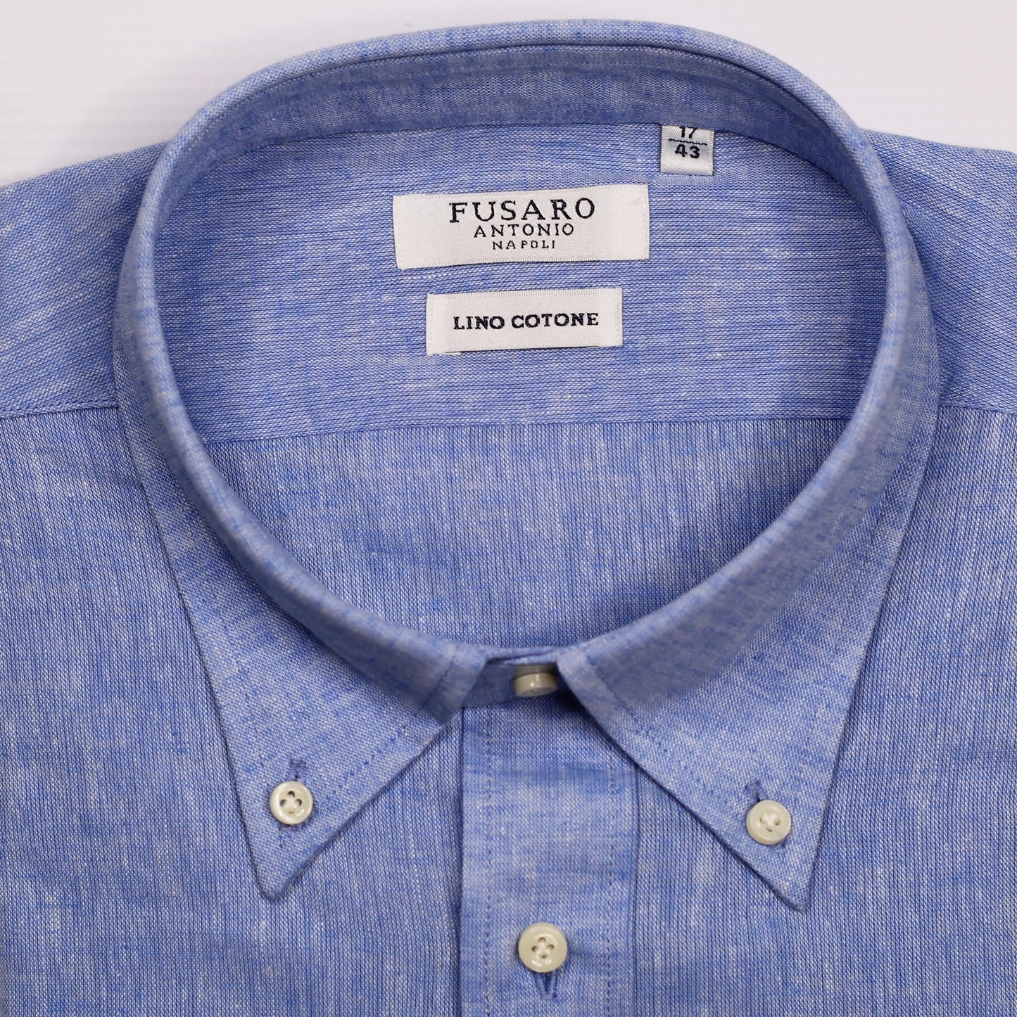 Shop Fusaro Antonio Men's Lino Cotton Shirt in Blue (CA22064) or browse our range of men's Italian clothing and shoes in leather in-store at Aliverti Cape Town, or shop online. We deliver in South Africa & offer multiple payment plans as well as accept multiple safe & secure payment methods.