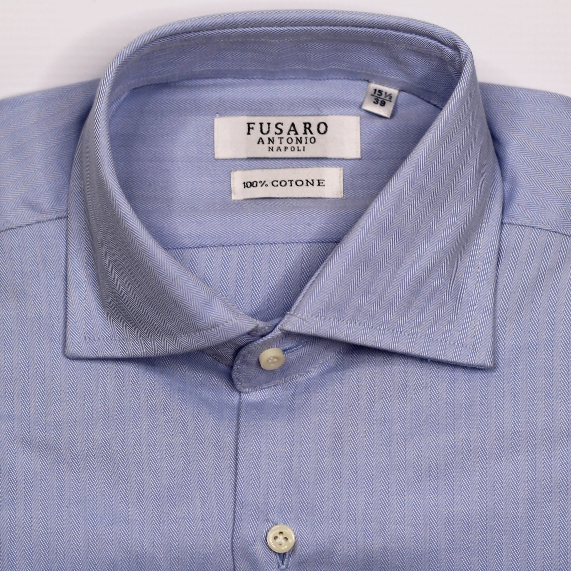 Shop Fusaro Antonio Men's Regular Fit Cotton Shirt in Light Blue Fish Bone (CA22018) or browse our range of men's Italian clothing and shoes in leather in-store at Aliverti Cape Town, or shop online. We deliver in South Africa & offer multiple payment plans as well as accept multiple safe & secure payment methods.