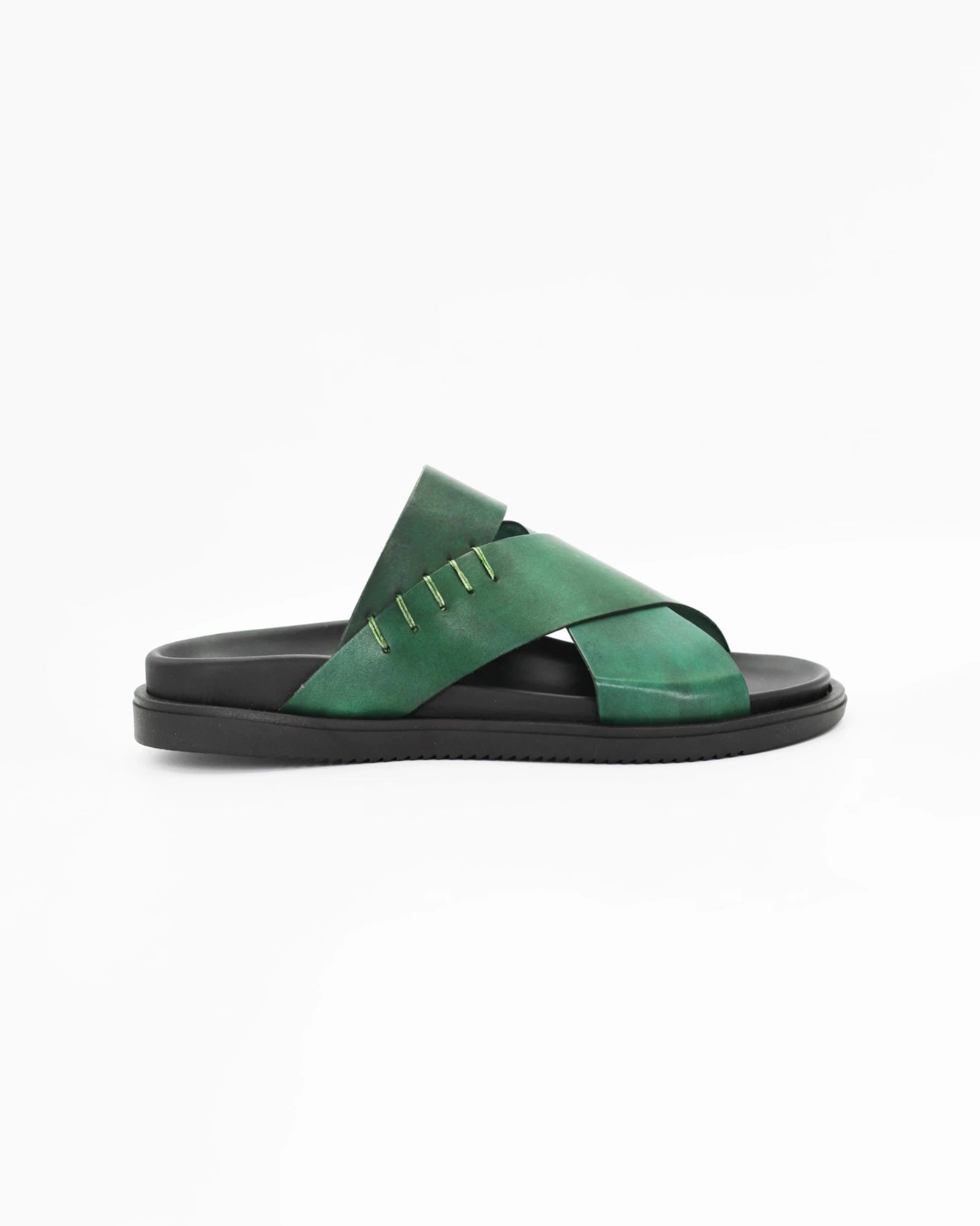 Shop Handmade Italian Leather Men's Sandal in Calf Leather Verde (ED4273) or browse our range of hand-made Italian shoes in leather or suede in-store at Aliverti Cape Town, or shop online. We deliver in South Africa & offer multiple payment plans as well as accept multiple safe & secure payment methods.