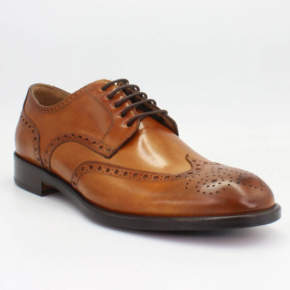 Shop Handmade Italian Leather Oxford in Siena (BRU11226) or browse our range of hand-made Italian shoes for men in leather or suede in-store at Aliverti Cape Town, or shop online. We deliver in South Africa & offer multiple payment plans as well as accept multiple safe & secure payment methods.