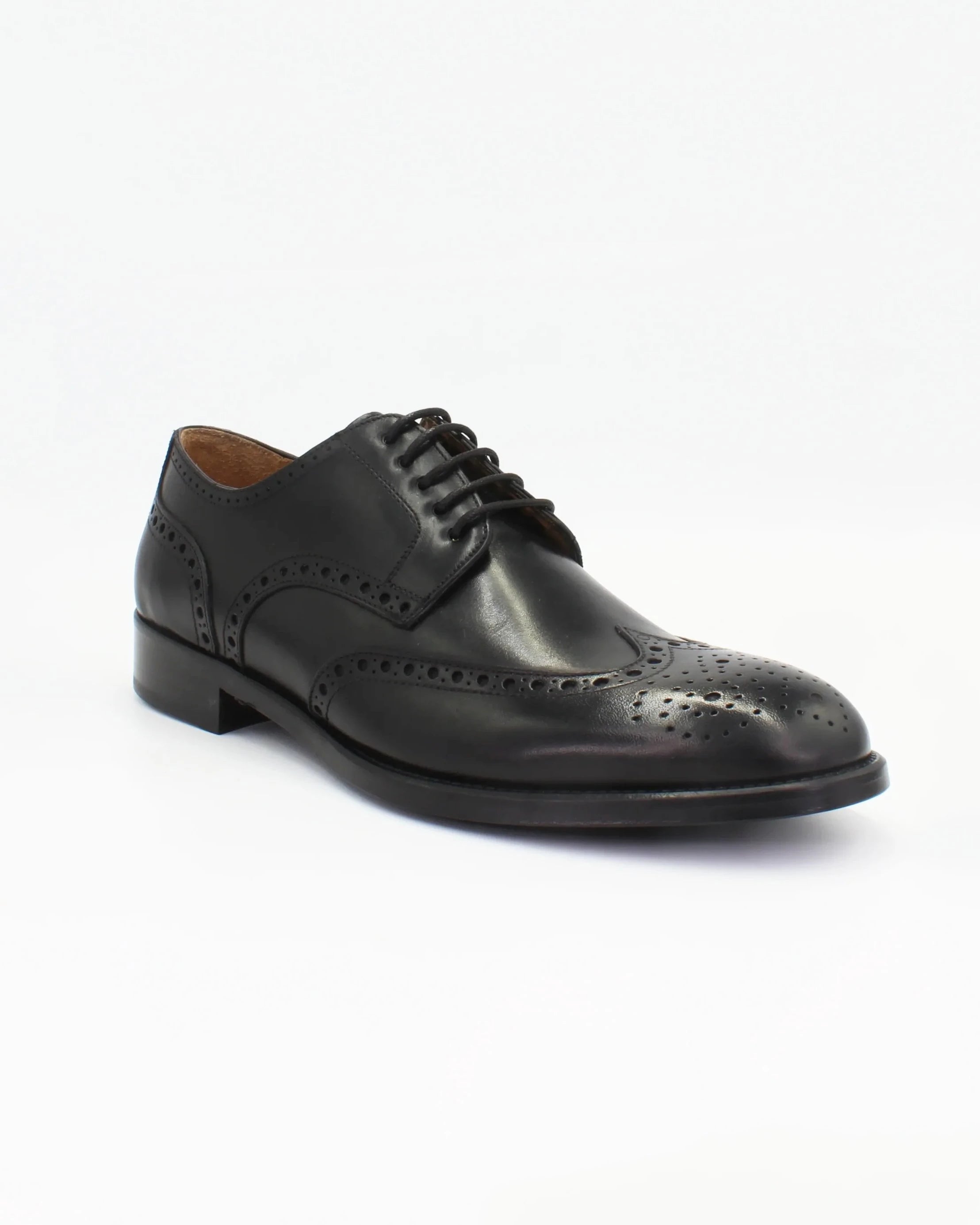 Shop Handmade Italian Leather Oxford in Nero (BRU11226)  or browse our range of hand-made Italian shoes in leather or suede in-store at Aliverti Cape Town, or shop online. We deliver in South Africa & offer multiple payment plans as well as accept multiple safe & secure payment methods.