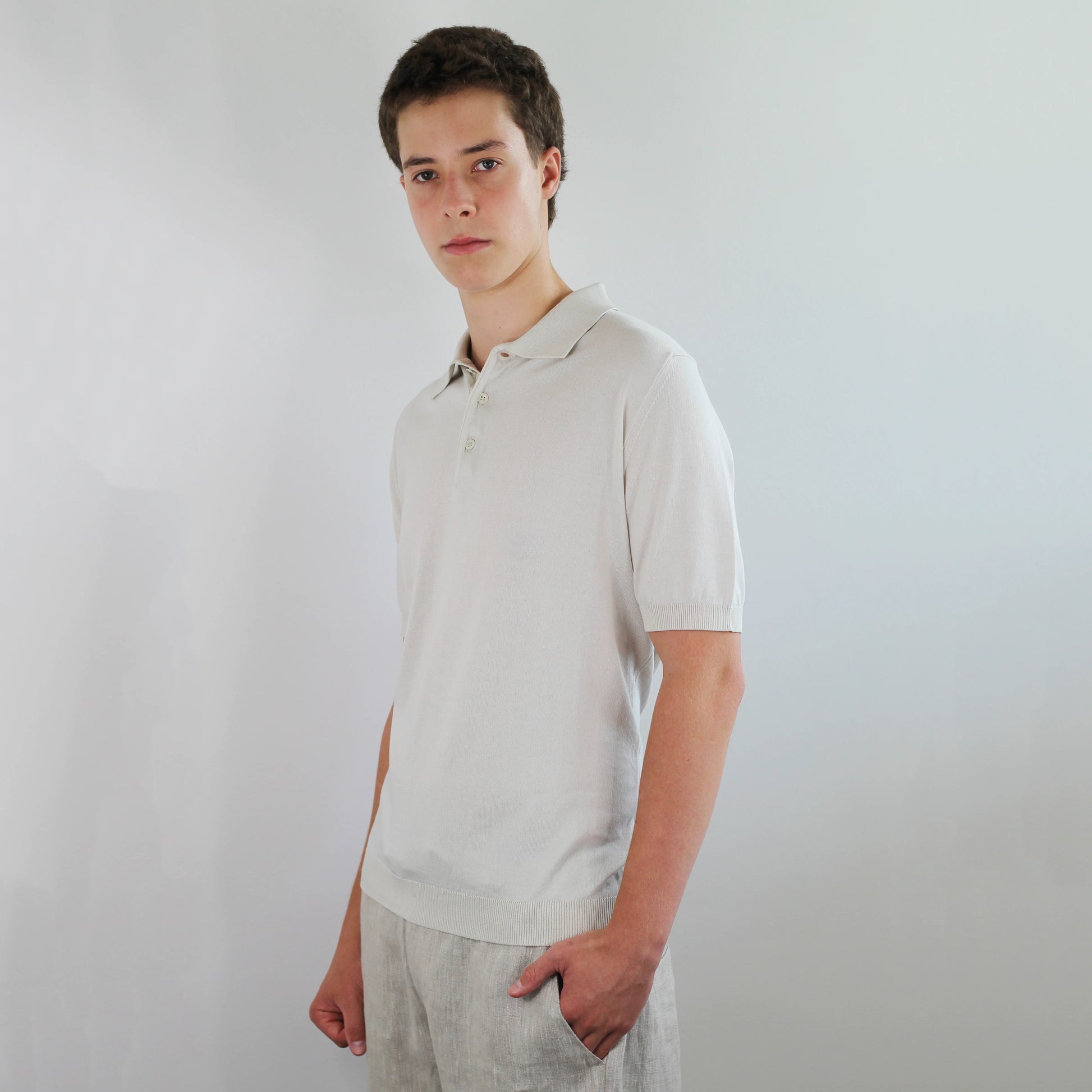 Shop Vela Men's Maglia Yachting Polo in Beige (30352141) or browse our range of men's Italian clothing and shoes in leather in-store at Aliverti Cape Town, or shop online. We deliver in South Africa & offer multiple payment plans as well as accept multiple safe & secure payment methods.