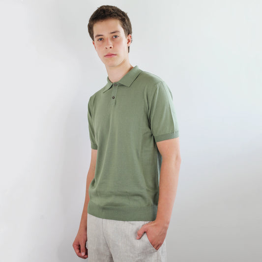 Shop Fiftienth Men's Knit Polo in Kaky (ART 280 IP2) or browse our range of men's Italian clothing and shoes in leather in-store at Aliverti Cape Town, or shop online. We deliver in South Africa & offer multiple payment plans as well as accept multiple safe & secure payment methods.