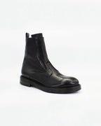 Shop Handmade Italian Leather Boot in Blu (JPD35773/23) or browse our range of hand-made Italian boots for women in leather or suede in-store at Aliverti Cape Town, or shop online. We deliver in South Africa & offer multiple payment plans as well as accept multiple safe & secure payment methods.
