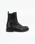 Shop Handmade Italian Leather Boot in Blu (JPD35773/23) or browse our range of hand-made Italian boots for women in leather or suede in-store at Aliverti Cape Town, or shop online. We deliver in South Africa & offer multiple payment plans as well as accept multiple safe & secure payment methods.