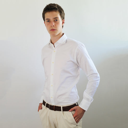 Shop Fusaro Antonio Men's Regular Fit Cotton Shirt in White Fish Bone (CA24006) or browse our range of men's Italian clothing and shoes in leather in-store at Aliverti Cape Town, or shop online. We deliver in South Africa & offer multiple payment plans as well as accept multiple safe & secure payment methods.