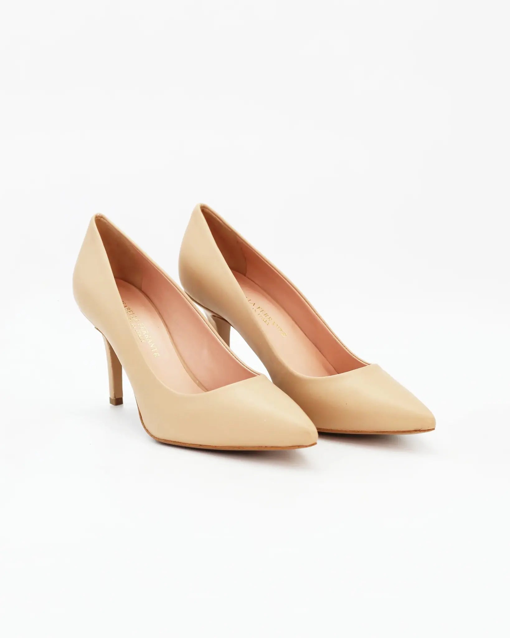 Shop Handmade Women's Stiletto in Calf Leather Beige or browse our range of hand-made Italian shoes in leather or suede in-store at Aliverti Cape Town, or shop online. We deliver in South Africa & offer multiple payment plans as well as accept multiple safe & secure payment methods.