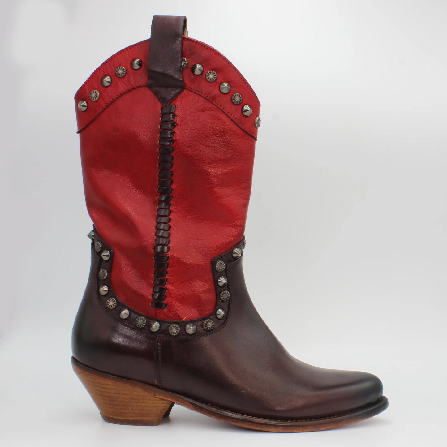 Code: JP34263/4Style: Western bootFeature: studsColour: Red and brownMaterial: Calf leatherSole Material: rubber Made in Italy