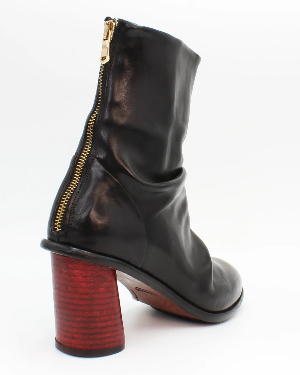 Ladies Italian made genuine leather ankle boot with 7.5cm heel in black made in Italy exclusively for Aliverti