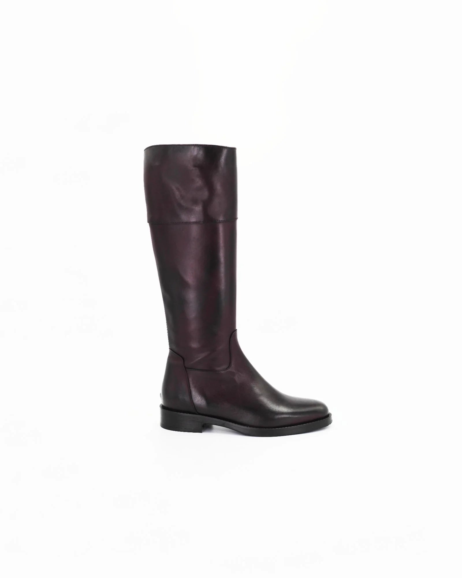 Shop Handmade Italian Leather Women's Equestrian Boot in Calf Leather Burgundy or browse our range of hand-made Italian shoes in leather or suede in-store at Aliverti Cape Town, or shop online. We deliver in South Africa & offer multiple payment plans as well as accept multiple safe & secure payment methods.
