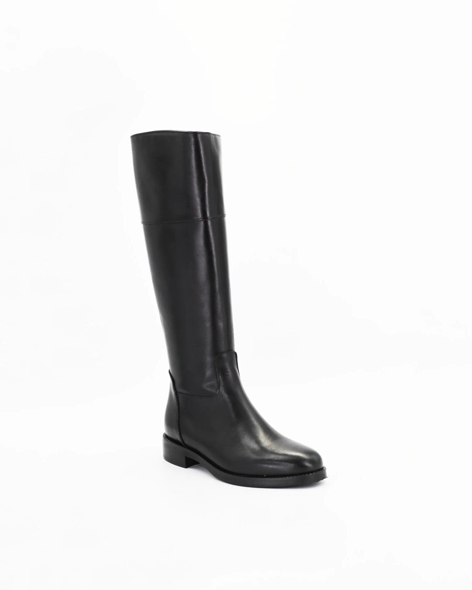 Shop Handmade Italian Leather Women's Equestrian Boot in Calf Leather Nero or browse our range of hand-made Italian shoes in leather or suede in-store at Aliverti Cape Town, or shop online. We deliver in South Africa & offer multiple payment plans as well as accept multiple safe & secure payment methods.