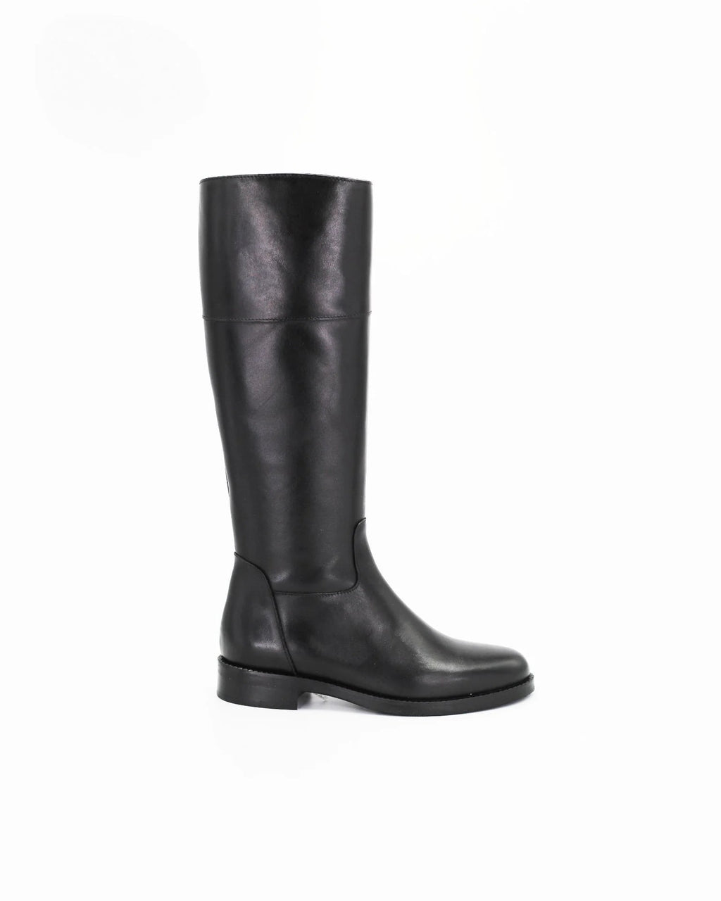 Shop Handmade Italian Leather Women's Equestrian Boot in Calf Leather Nero or browse our range of hand-made Italian shoes in leather or suede in-store at Aliverti Cape Town, or shop online. We deliver in South Africa & offer multiple payment plans as well as accept multiple safe & secure payment methods.