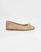 Shop Handmade Italian Leather suede ballerina pump in taupe (ESE485) or browse our range of hand-made Italian shoes in leather or suede in-store at Aliverti Cape Town, or shop online. We deliver in South Africa & offer multiple payment plans as well as accept multiple safe & secure payment methods.