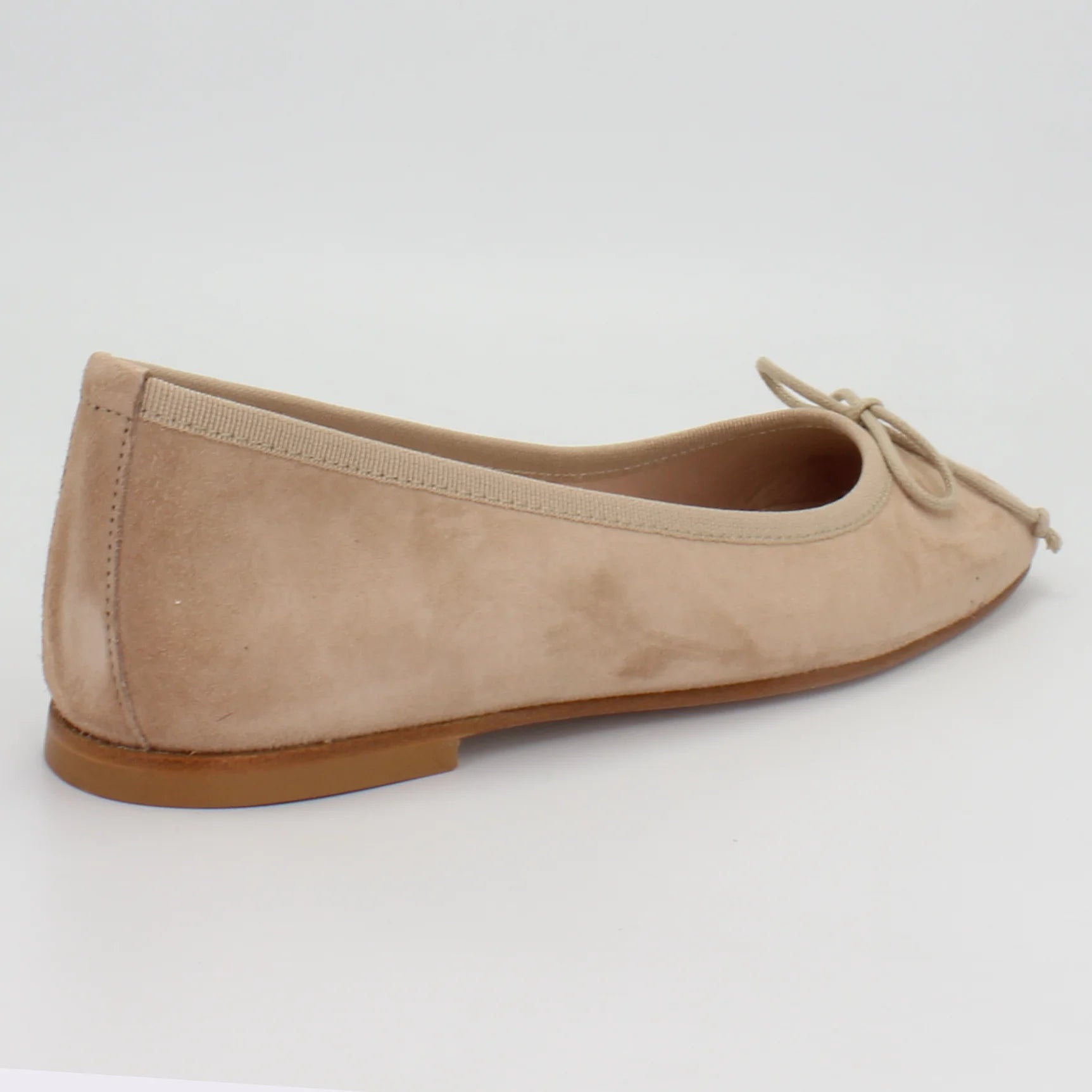 Shop Handmade Italian Leather suede ballerina pump in taupe (E485) or browse our range of hand-made Italian shoes in leather or suede in-store at Aliverti Cape Town, or shop online. We deliver in South Africa & offer multiple payment plans as well as accept multiple safe & secure payment methods.