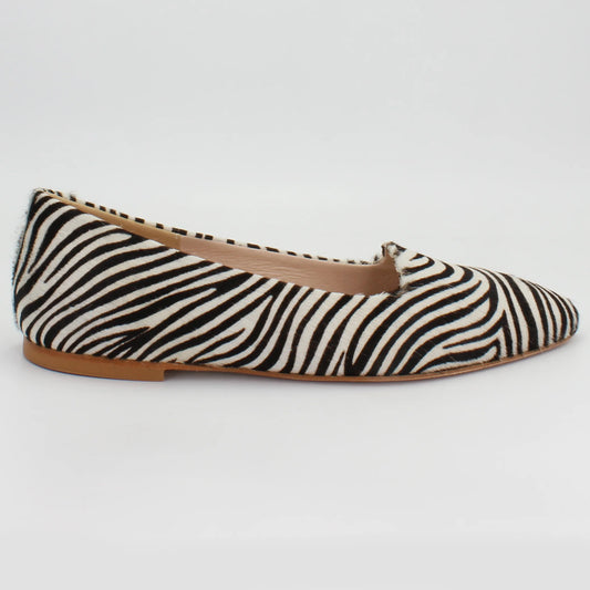 Shop Handmade Italian Leather ballerina pump in zebra (E364) or browse our range of hand-made Italian shoes in leather or suede in-store at Aliverti Cape Town, or shop online. We deliver in South Africa & offer multiple payment plans as well as accept multiple safe & secure payment methods.