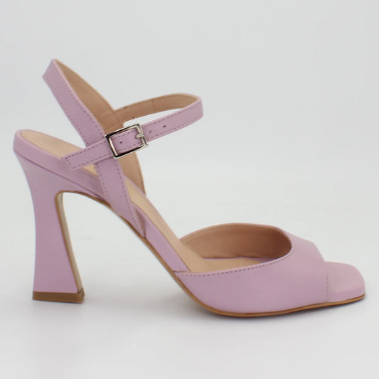 Shop Handmade Italian Leather high heel in violet ice (NATALIE 7) or browse our range of hand-made Italian shoes in leather or suede in-store at Aliverti Cape Town, or shop online. We deliver in South Africa & offer multiple payment plans as well as accept multiple safe & secure payment methods.