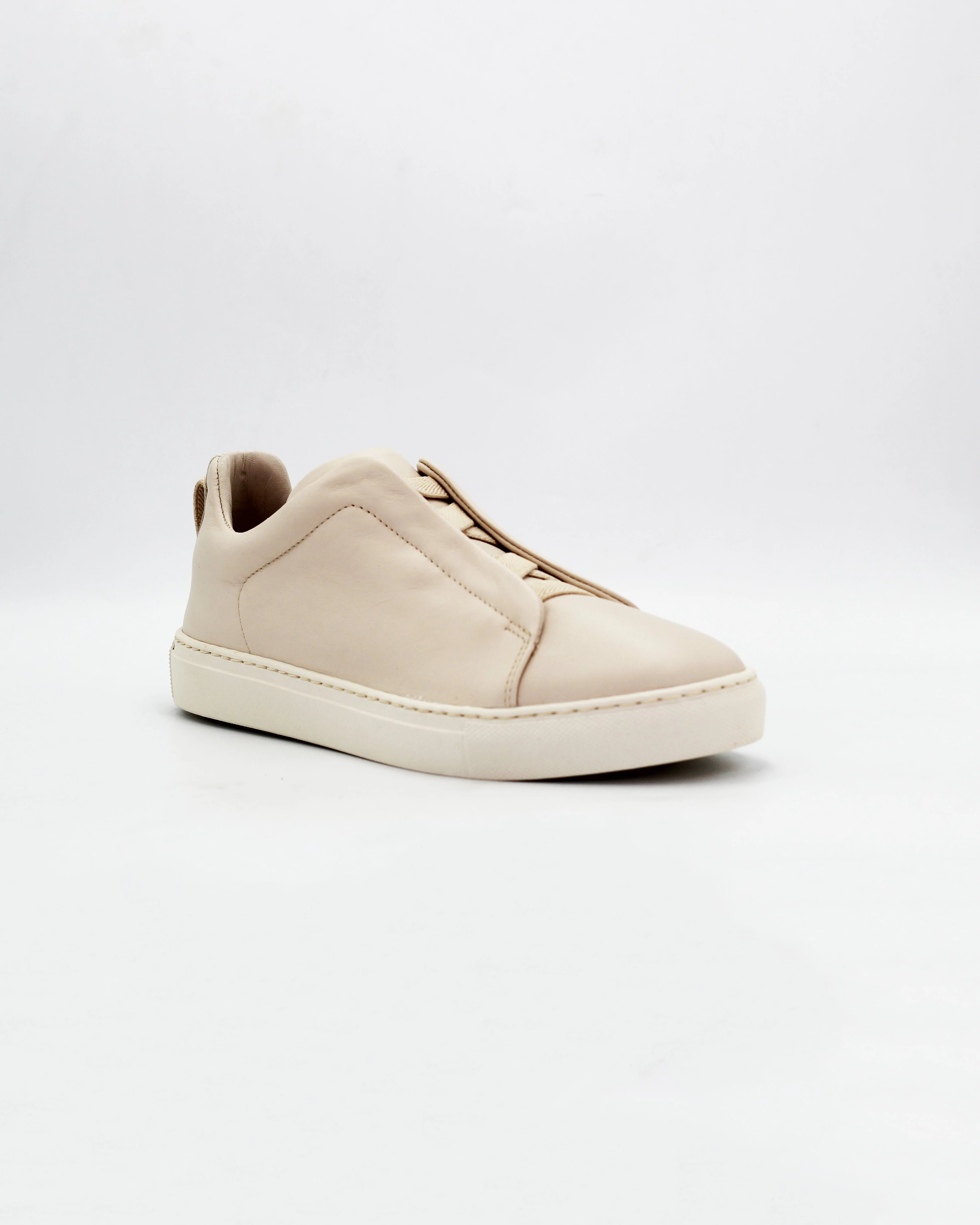 Women's Laceless Sneaker in Leather Beige