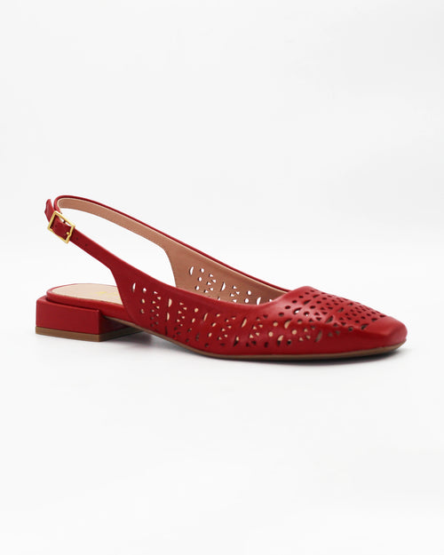 Shop the DARIA95 slingback flat in red calf leather. Italian-made with laser cut-out detailing, an adjustable slingback strap, and rubber sole. Effortless everyday elegance.