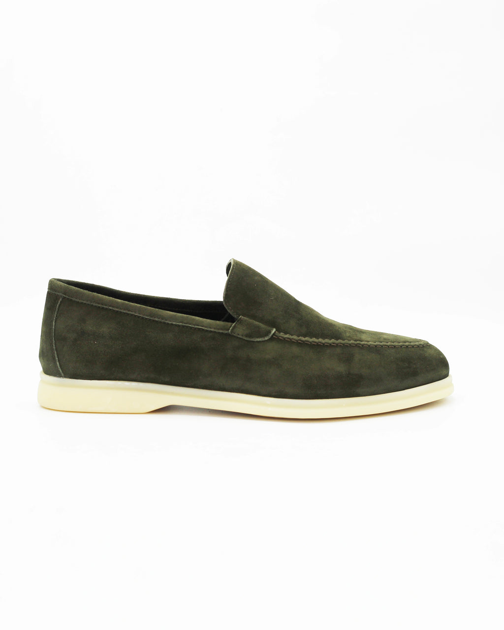 Shop the UO32017 slip-on loafer in olive suede calf leather. Italian-made with a soft unstructured silhouette and rubber sole. Laid-back everyday elegance.