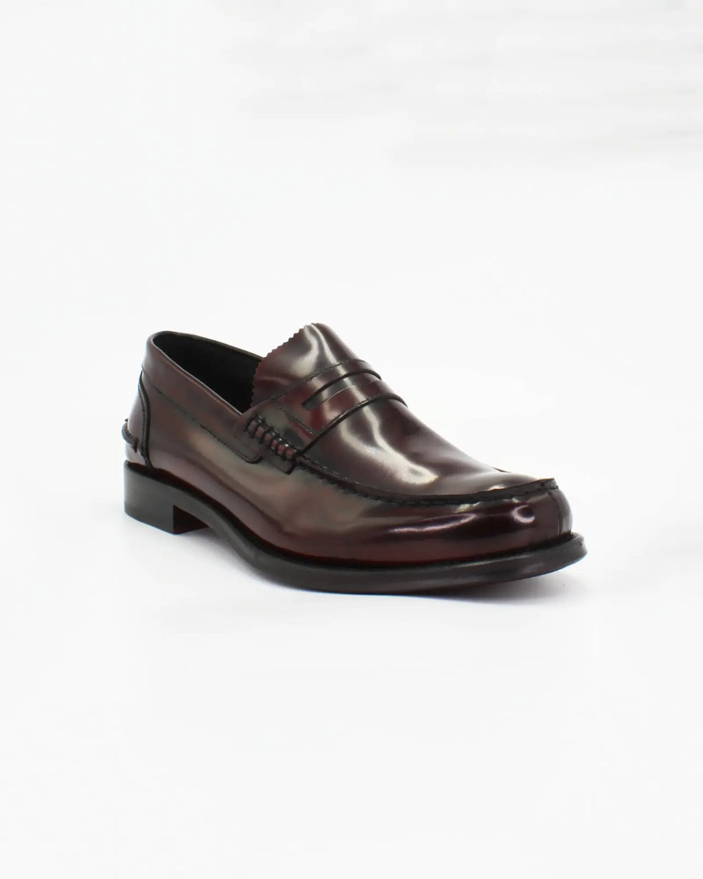 Shop Handmade Italian Leather Penny Loafer in Bordeaux (BRU8826) or browse our range of hand-made Italian shoes for men in leather or suede in-store at Aliverti Cape Town, or shop online. We deliver in South Africa & offer multiple payment plans as well as accept multiple safe & secure payment methods.