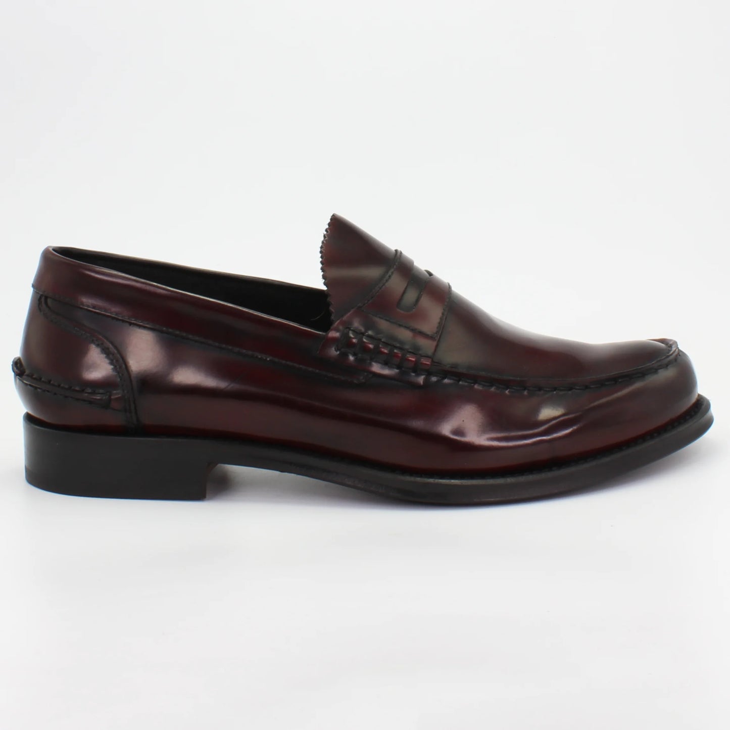 Shop Handmade Italian Leather Penny Loafer in Bordeaux (BRU8826) or browse our range of hand-made Italian shoes for men in leather or suede in-store at Aliverti Cape Town, or shop online. We deliver in South Africa & offer multiple payment plans as well as accept multiple safe & secure payment methods.