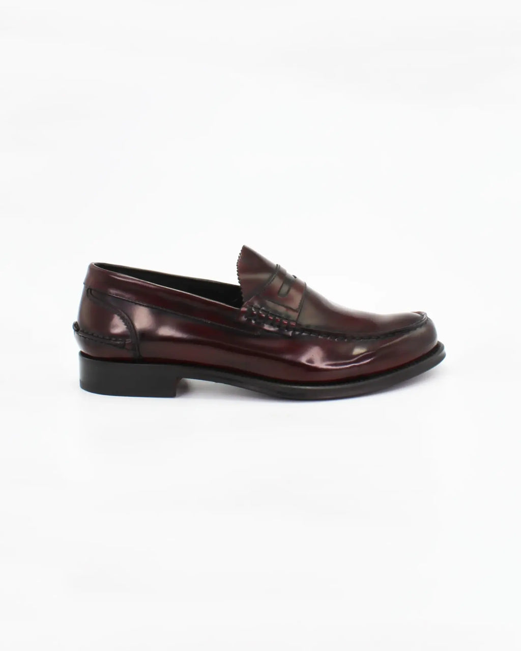 Shop Handmade Italian Leather Penny Loafer in Bordeaux (BRU8826) or browse our range of hand-made Italian shoes for men in leather or suede in-store at Aliverti Cape Town, or shop online. We deliver in South Africa & offer multiple payment plans as well as accept multiple safe & secure payment methods.